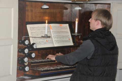 Chris Rodrian- Hesse orgel - Rehestädt Chris Rodrian- Hesse orgel - Rehestädt