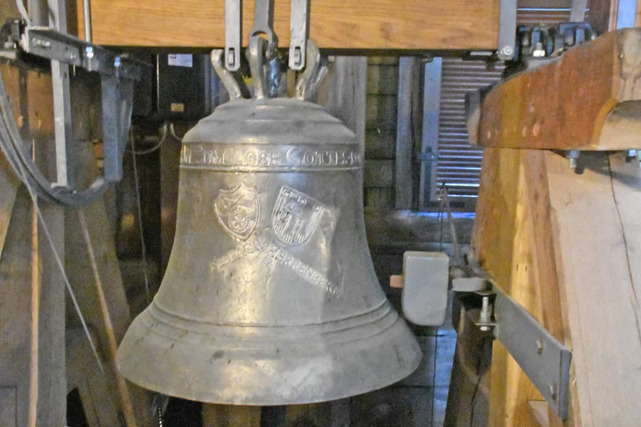 Glocke, evangelisch-lutherische Kirche Seebach Glocke, evangelisch-lutherische Kirche Seebach